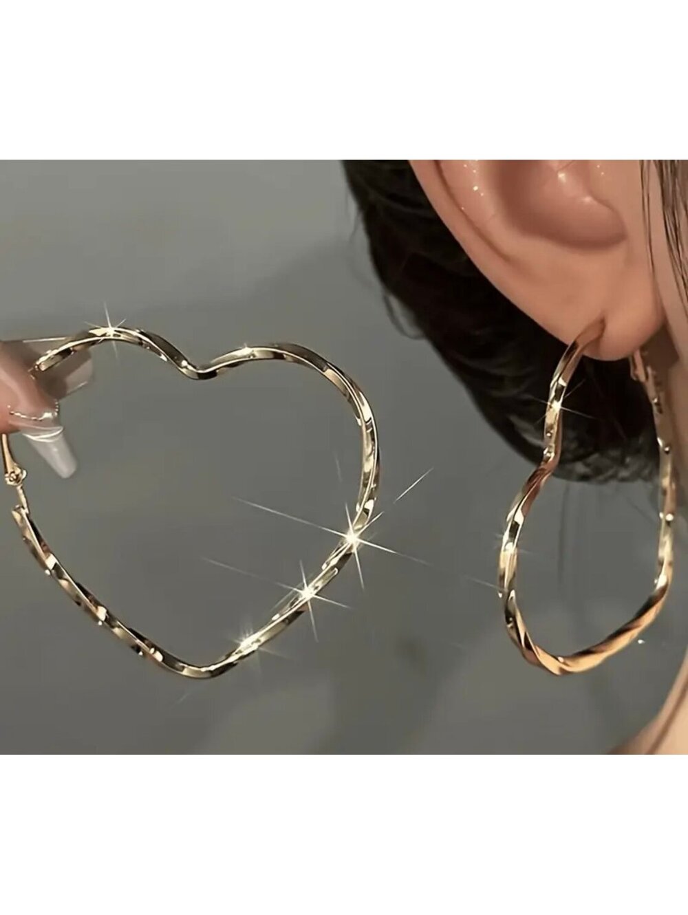 New - Elegant - Heart Shaped Golden Twist Hoop Earrings